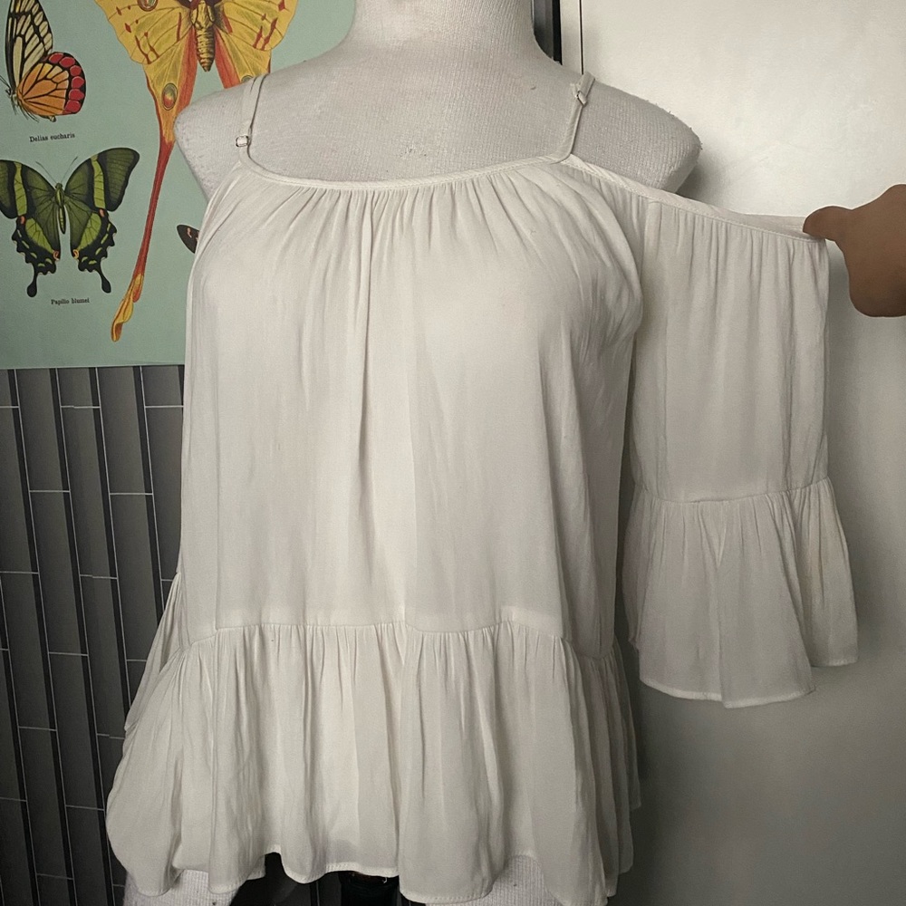 3for15 Off the shoulder sheer top